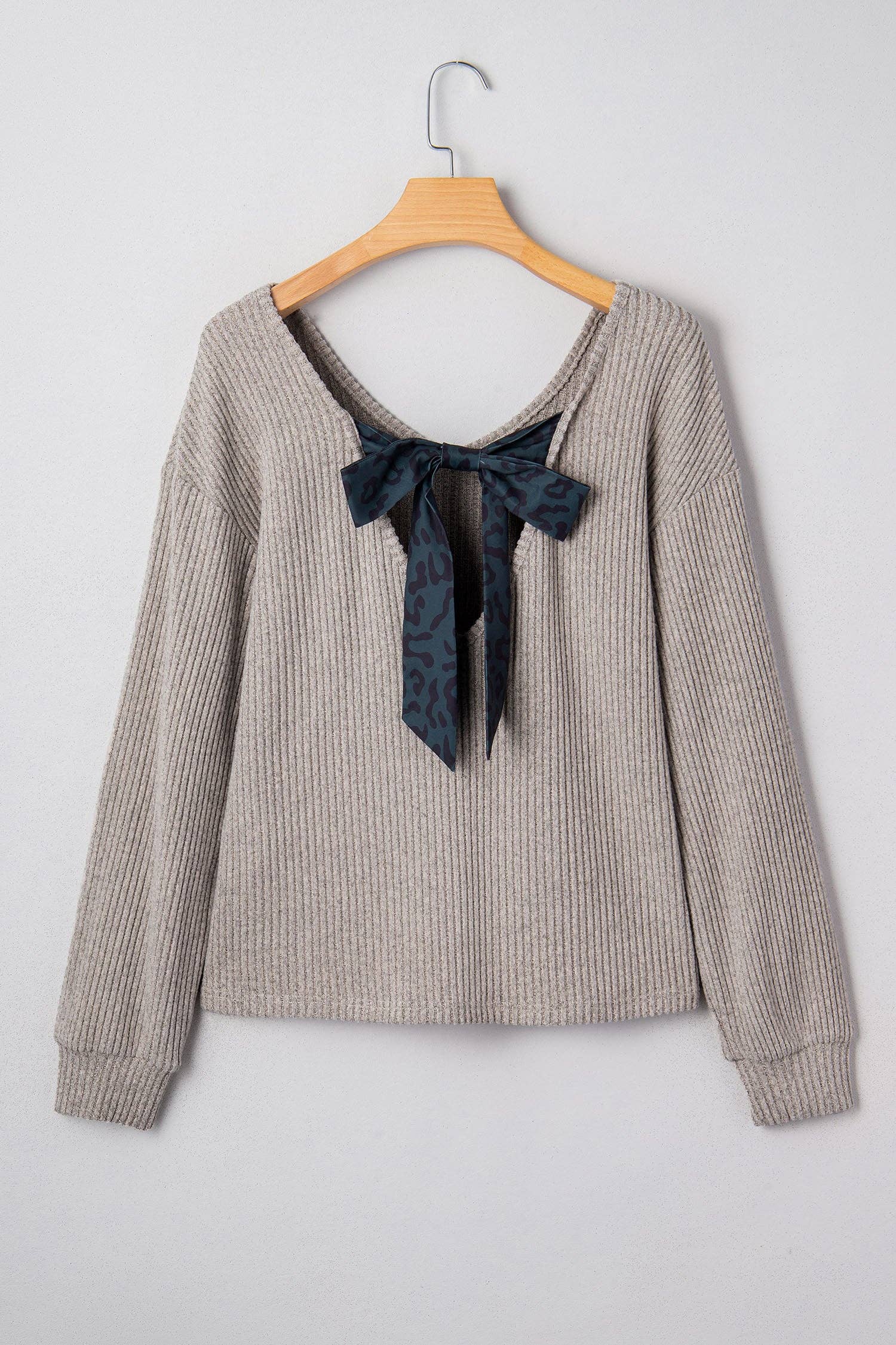 Valentine's Bow Back Ribbed Knit V Neck Long Sleeve Top