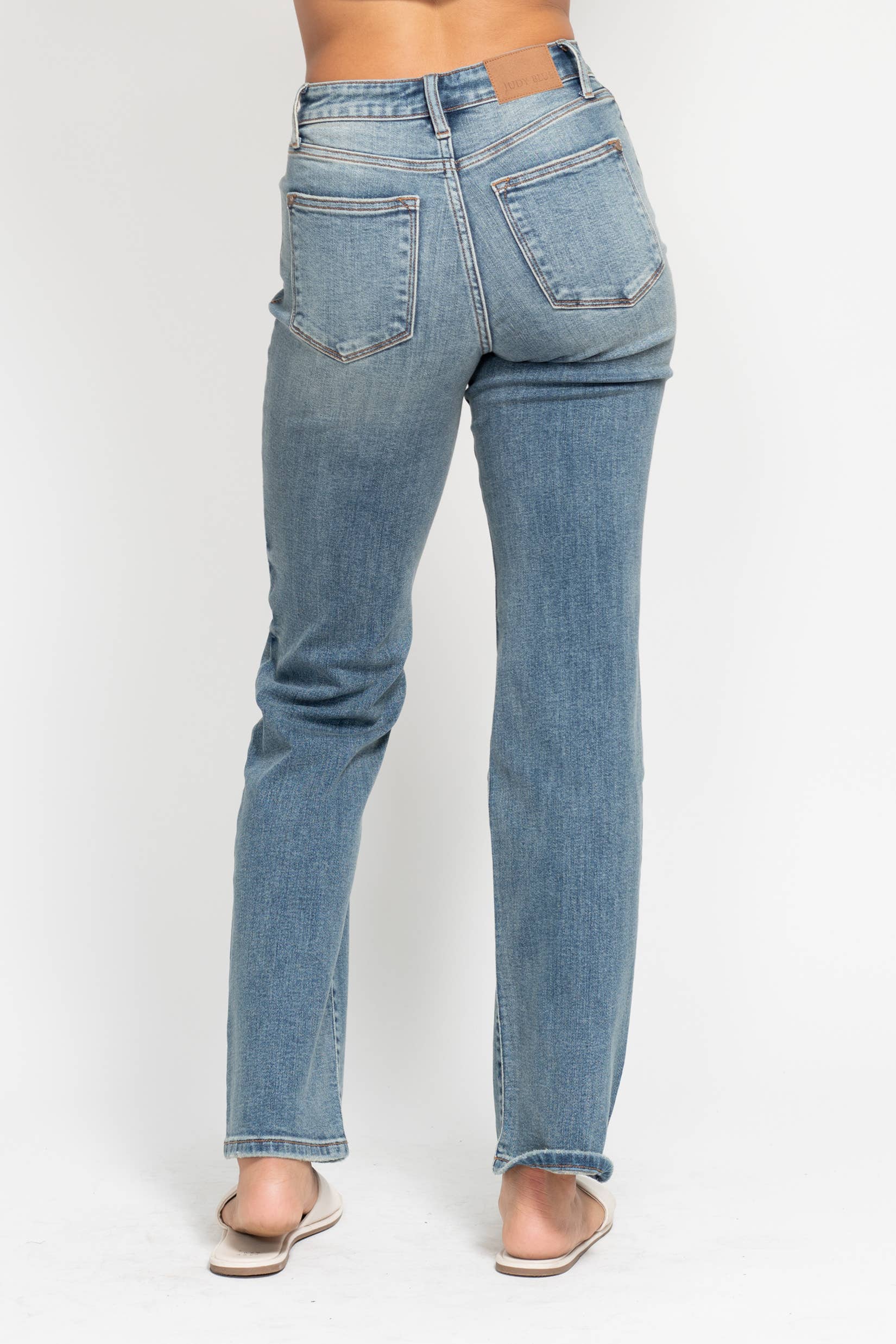 Judy Blue High Waisted Dad Straight Jean