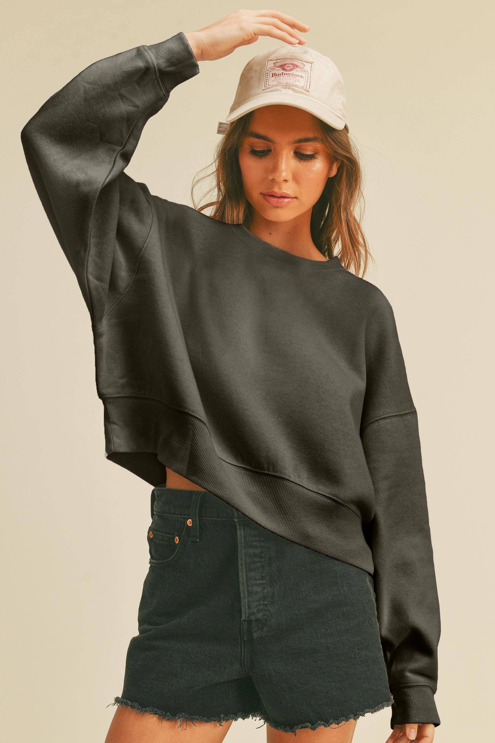 Short Cropped Long Sleeve Sweatshirt